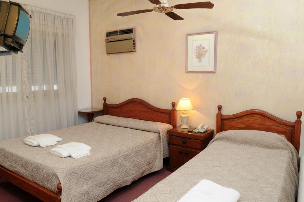 Hotel Andino Villa Carlos Paz Exterior photo