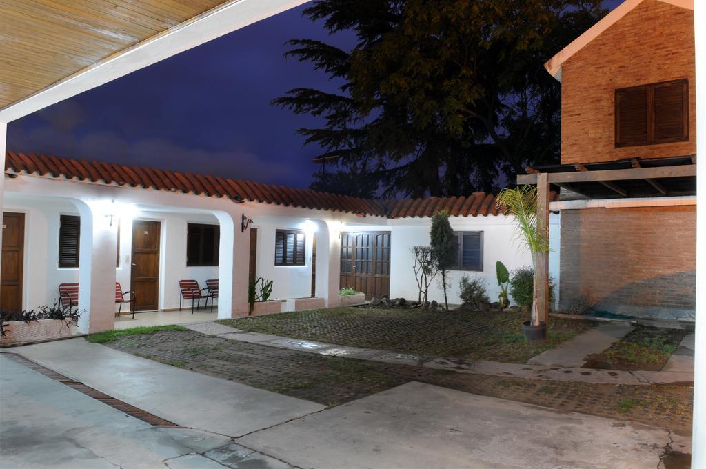 Hotel Andino Villa Carlos Paz Exterior photo